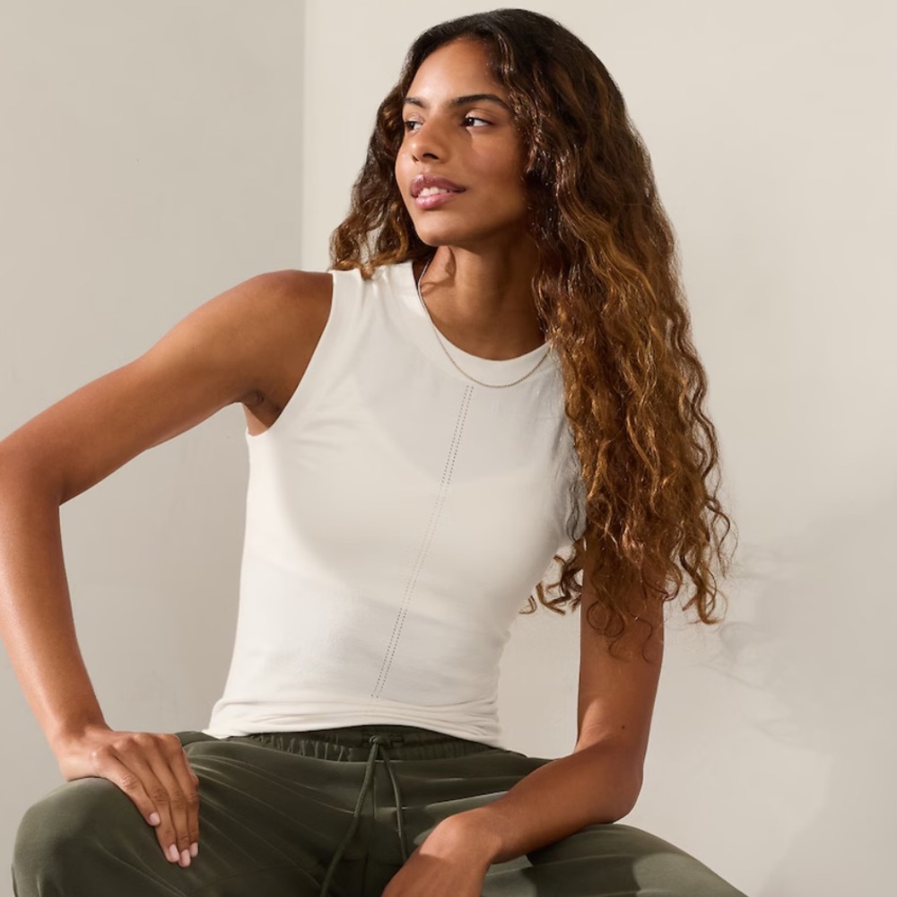 NWT ATHLETA Ascent Seamless Tank